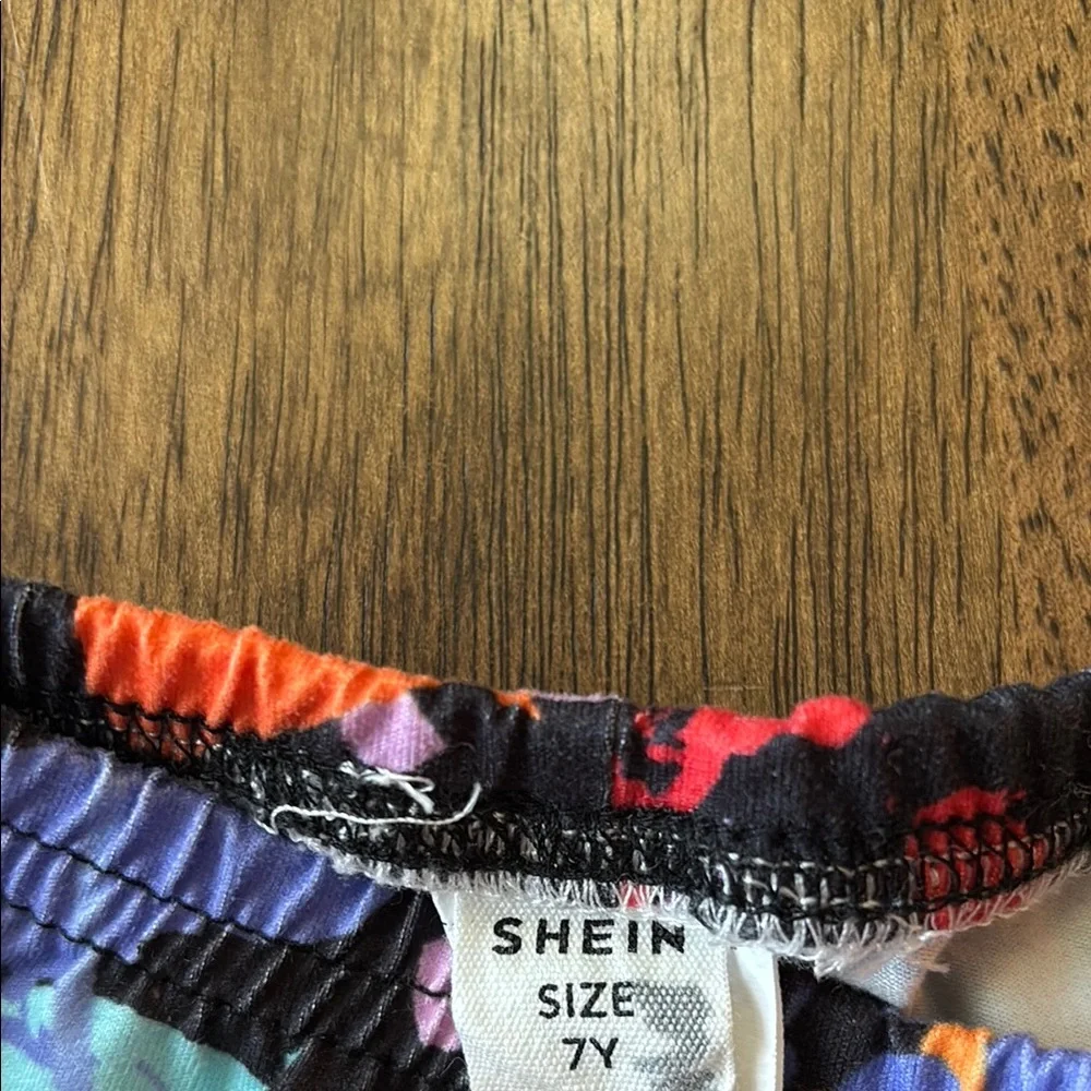 SHEIN Multicolor Patterned Fabric-splatter paint pattern